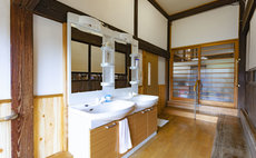 140-Year-Old Traditional House with Rich Experiences