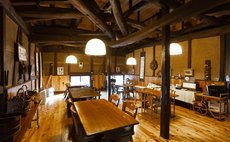 140-Year-Old Traditional House with Rich Experiences