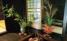 Renting an entire traditional house: Soan Warabi