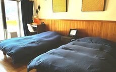 "Seikoudoku Tomida "Library&Sauna and Guest House